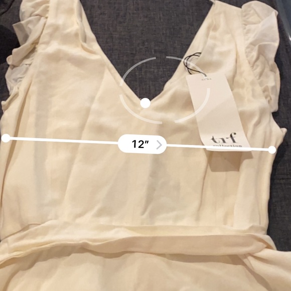 New Zara linen white dress with butterfly shoulder - Picture 9 of 10